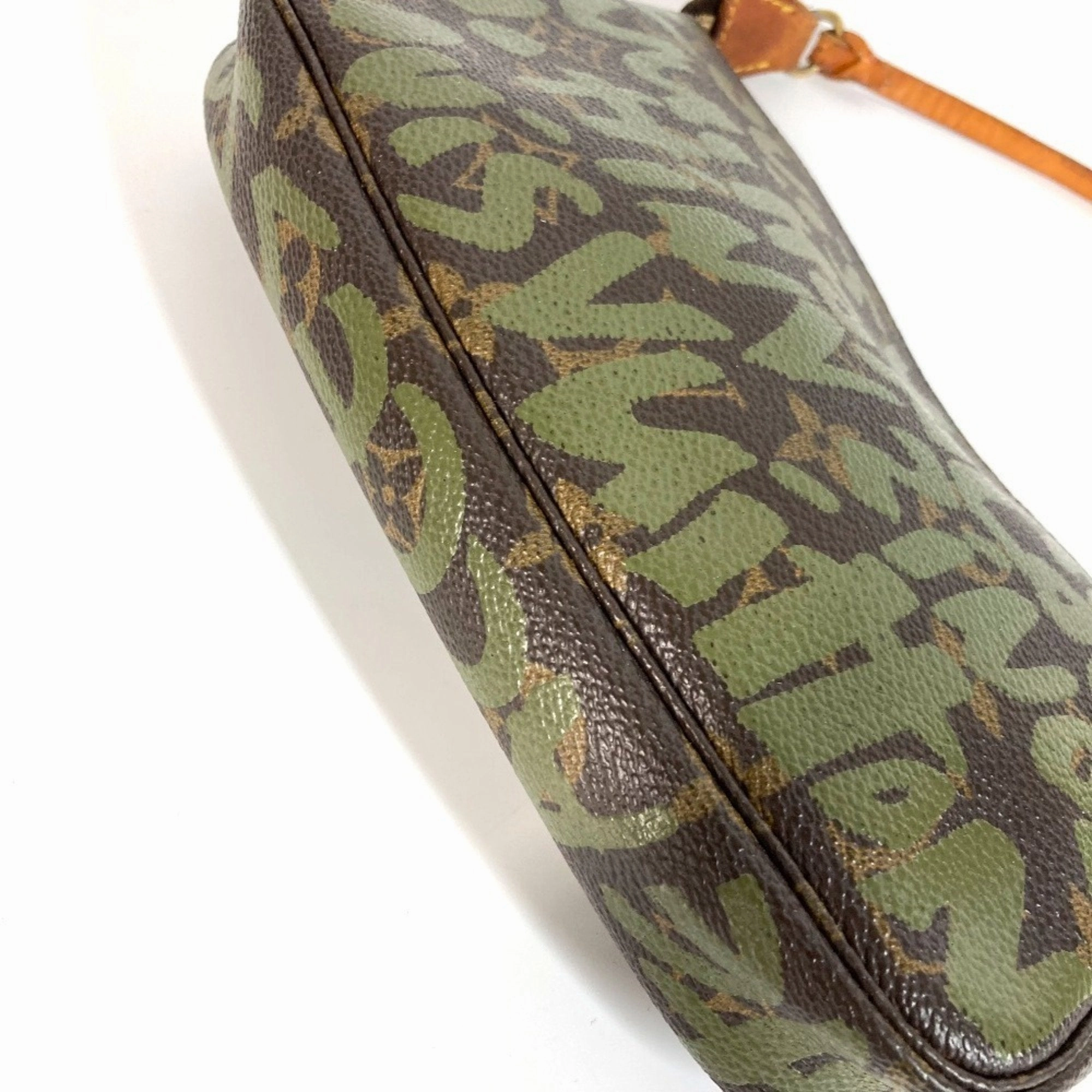Louis Vuitton Monogram Graffiti Handbag Pochette Shoulder Bag (Pre-Owned)