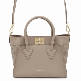 Louis Vuitton Monogram Handbag Shoulder Bag (Pre-Owned)