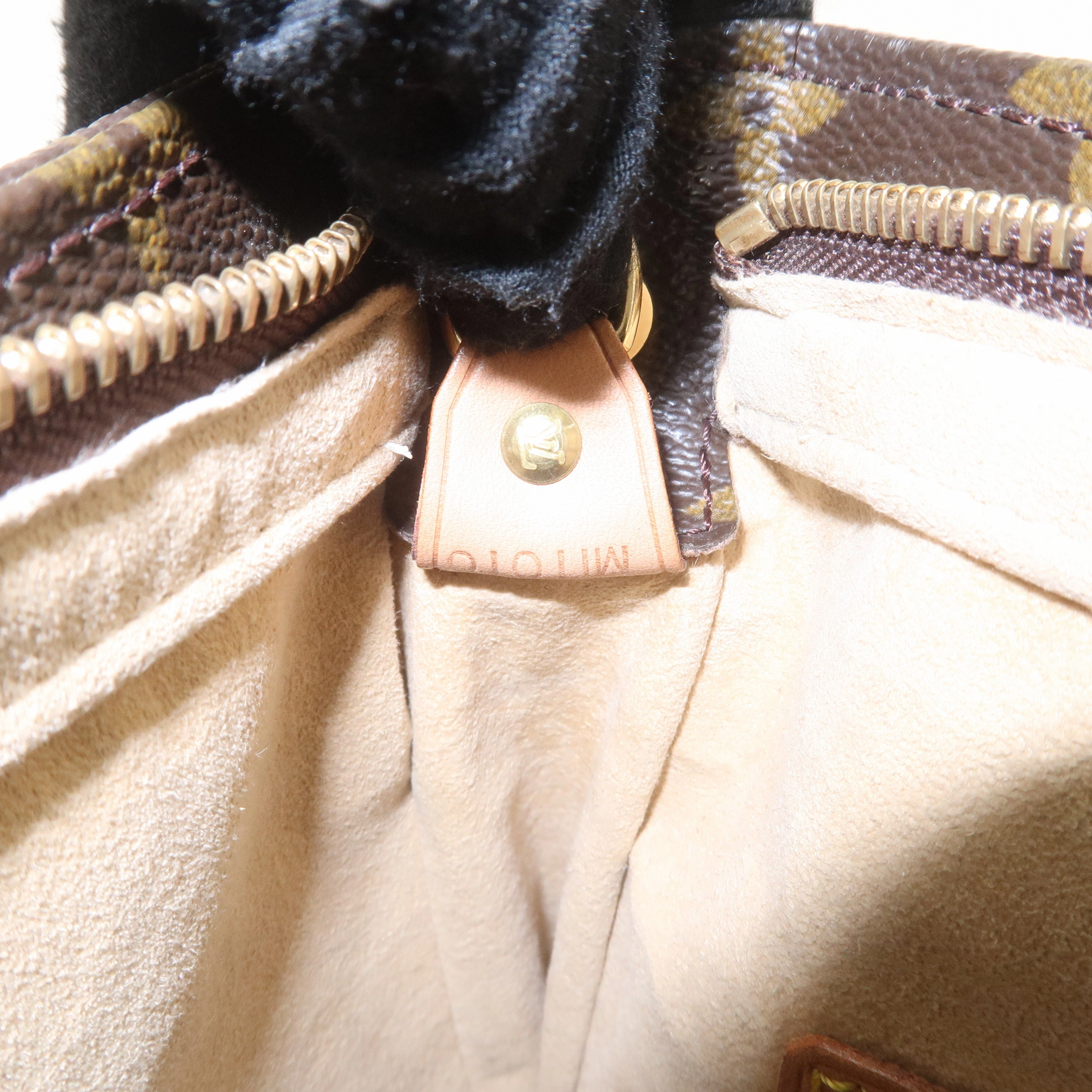 Louis Vuitton Monogram Looping GM Shoulder Bag Brown M51145