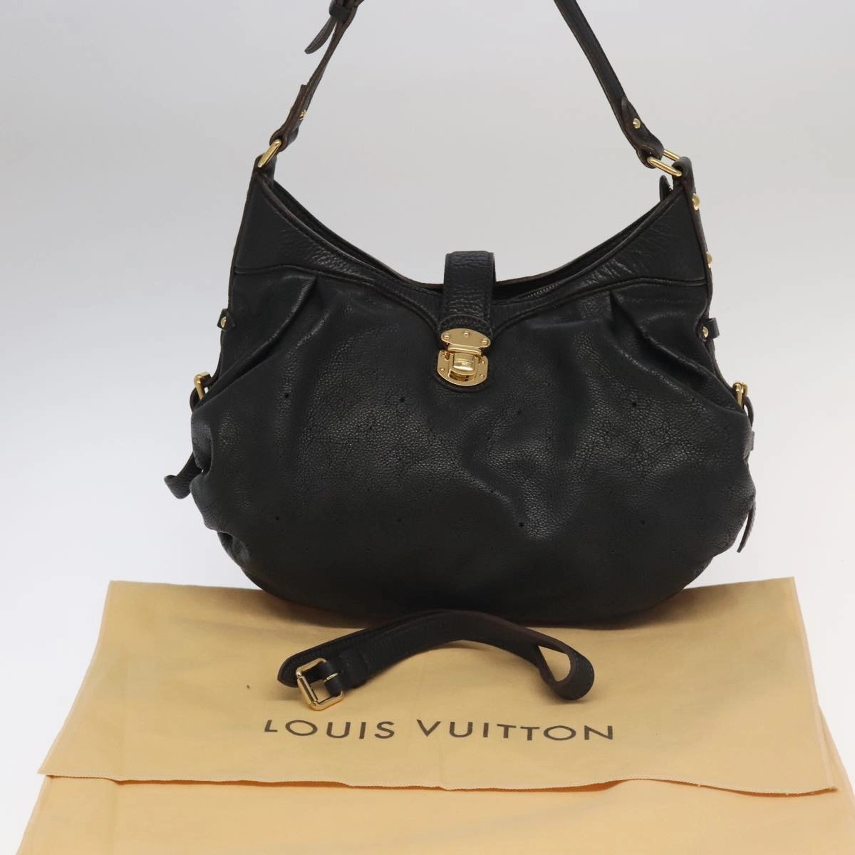 LOUIS VUITTON Monogram Mahina XS Shoulder Bag Black M95660 LV 104802