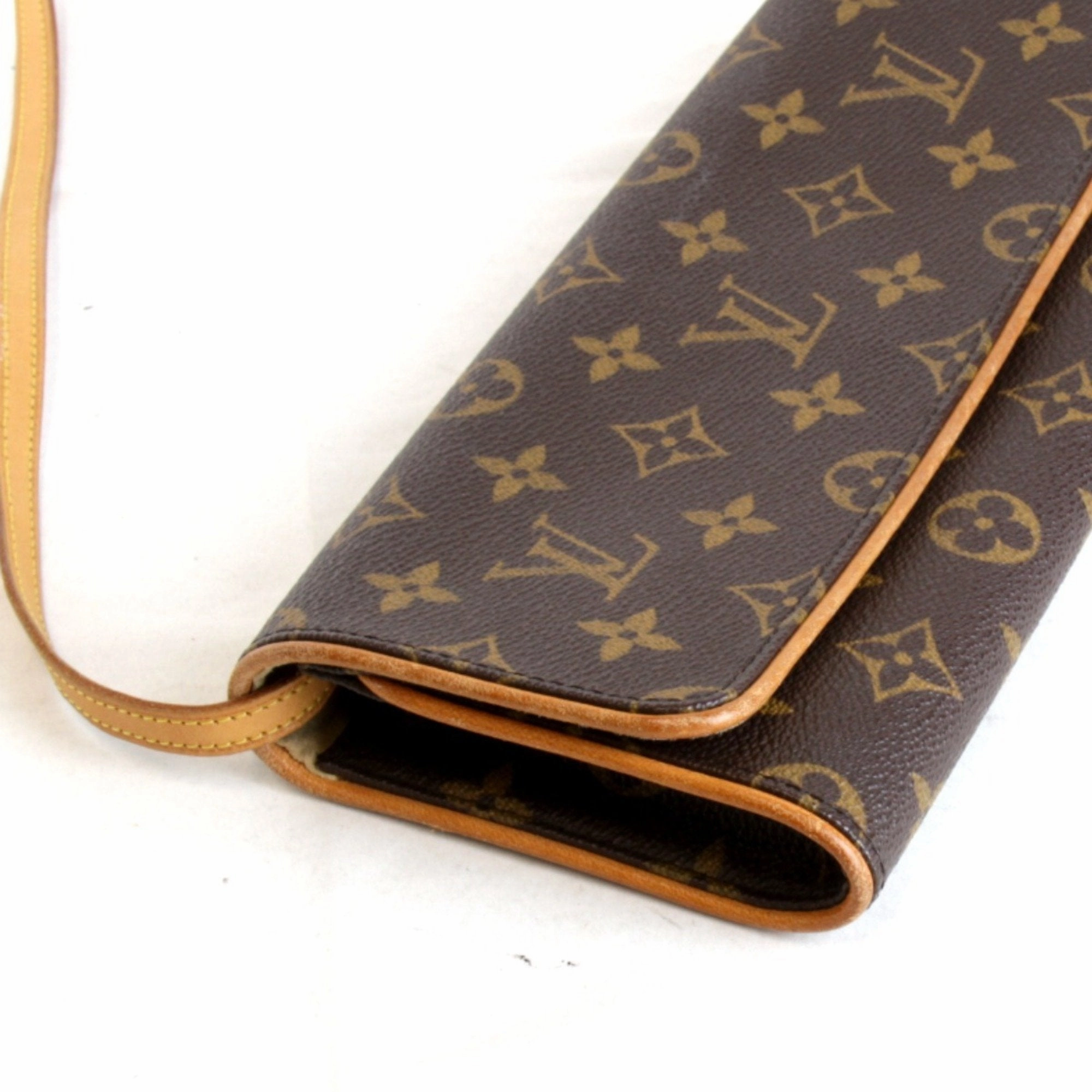 Louis Vuitton Monogram Monogram Pochette Shoulder Bag (Pre-Owned)