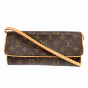 Louis Vuitton Monogram Monogram Pochette Shoulder Bag (Pre-Owned)
