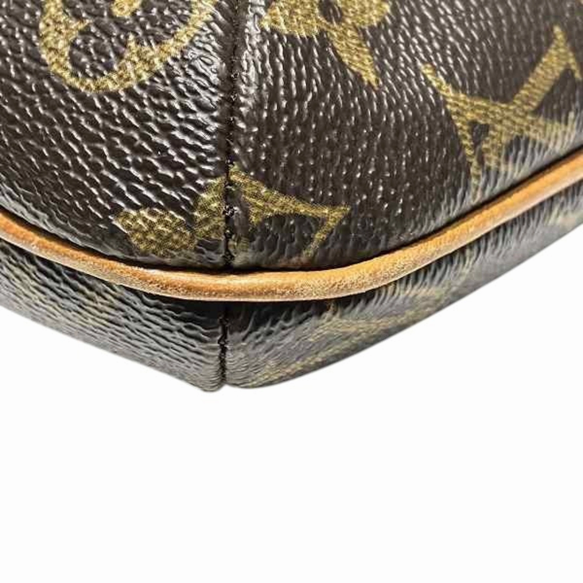 Louis Vuitton Monogram Monogram Shoulder Bag (Pre-Owned)