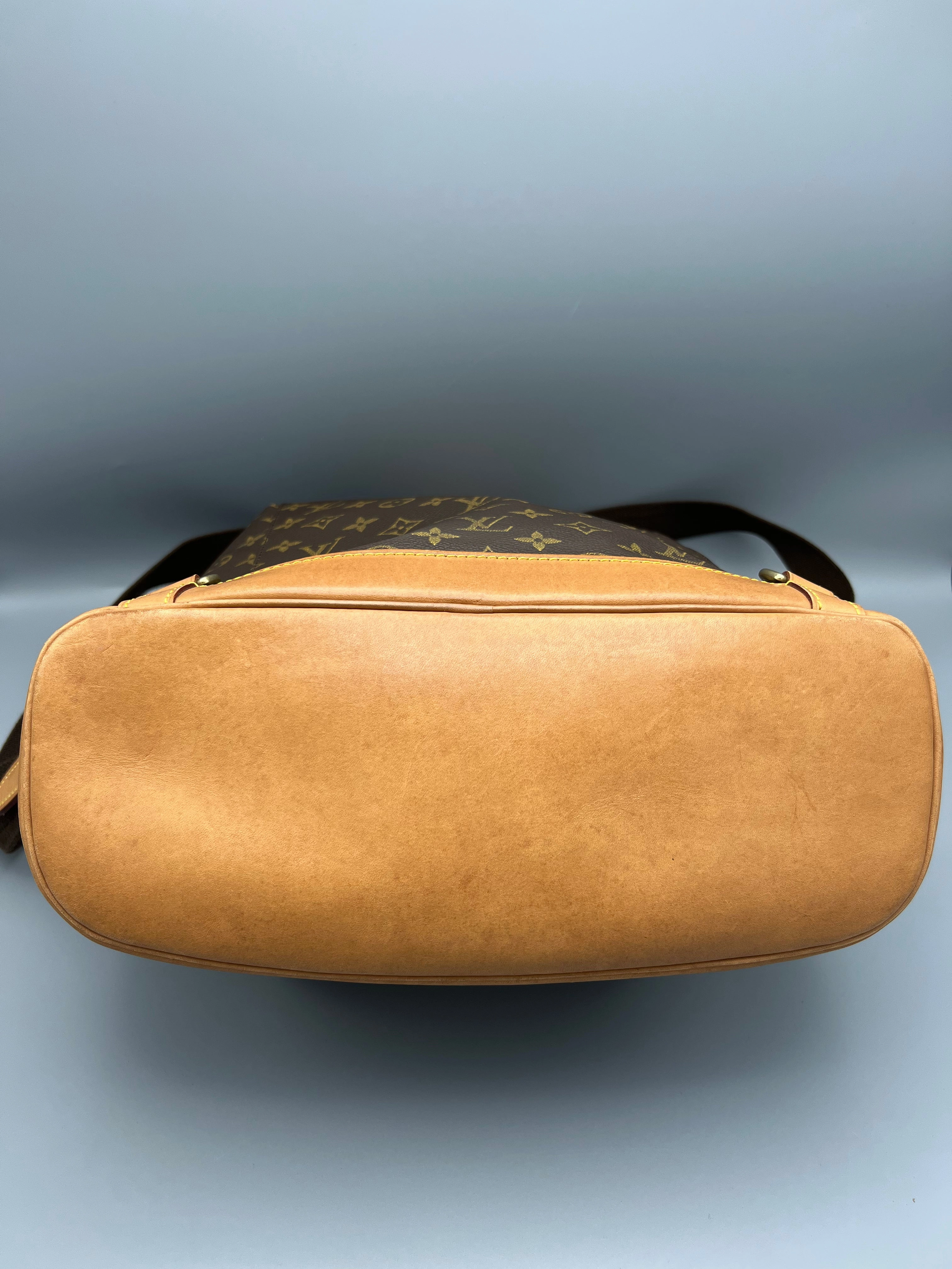 Louis Vuitton Monogram Montsouris Backpack GM - April 2003