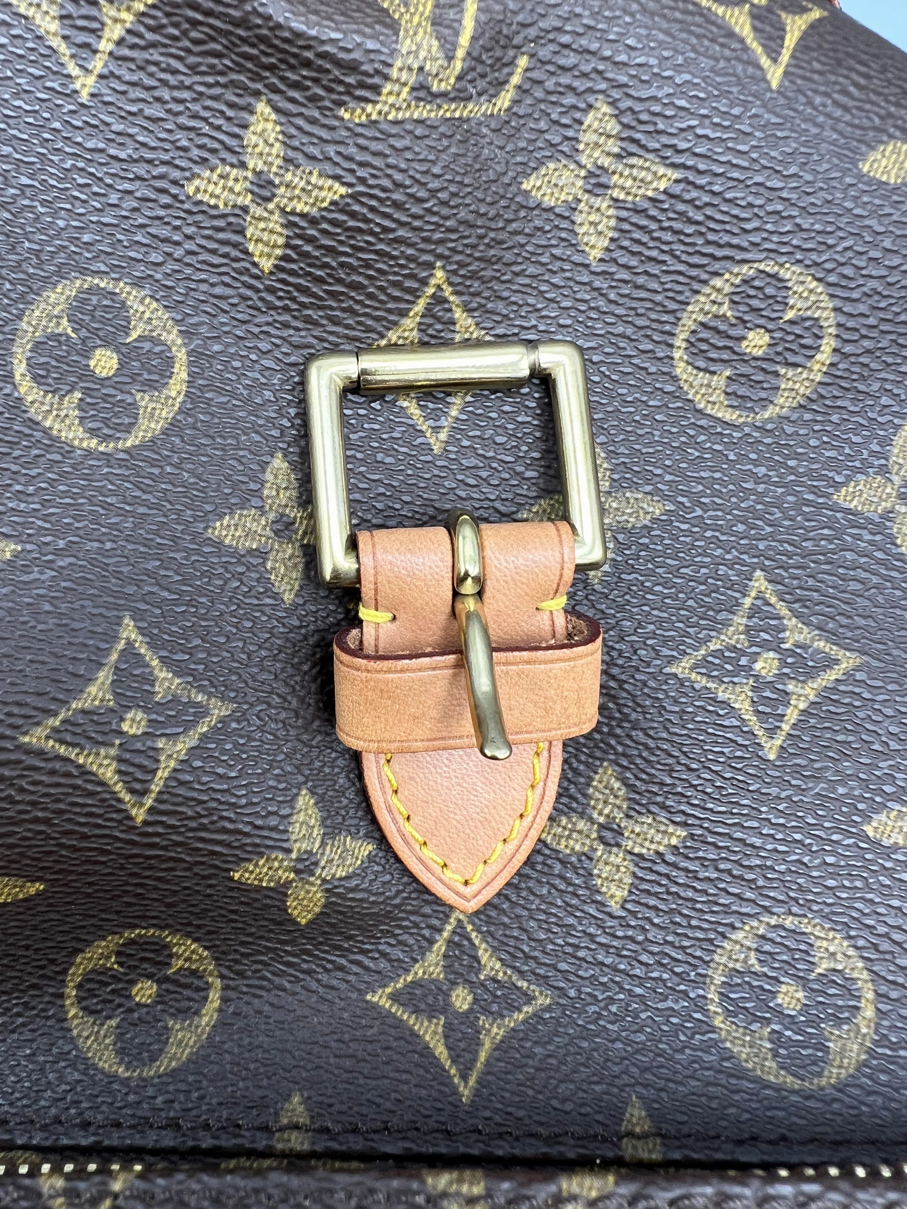 Louis Vuitton Monogram Montsouris Backpack GM - April 2003