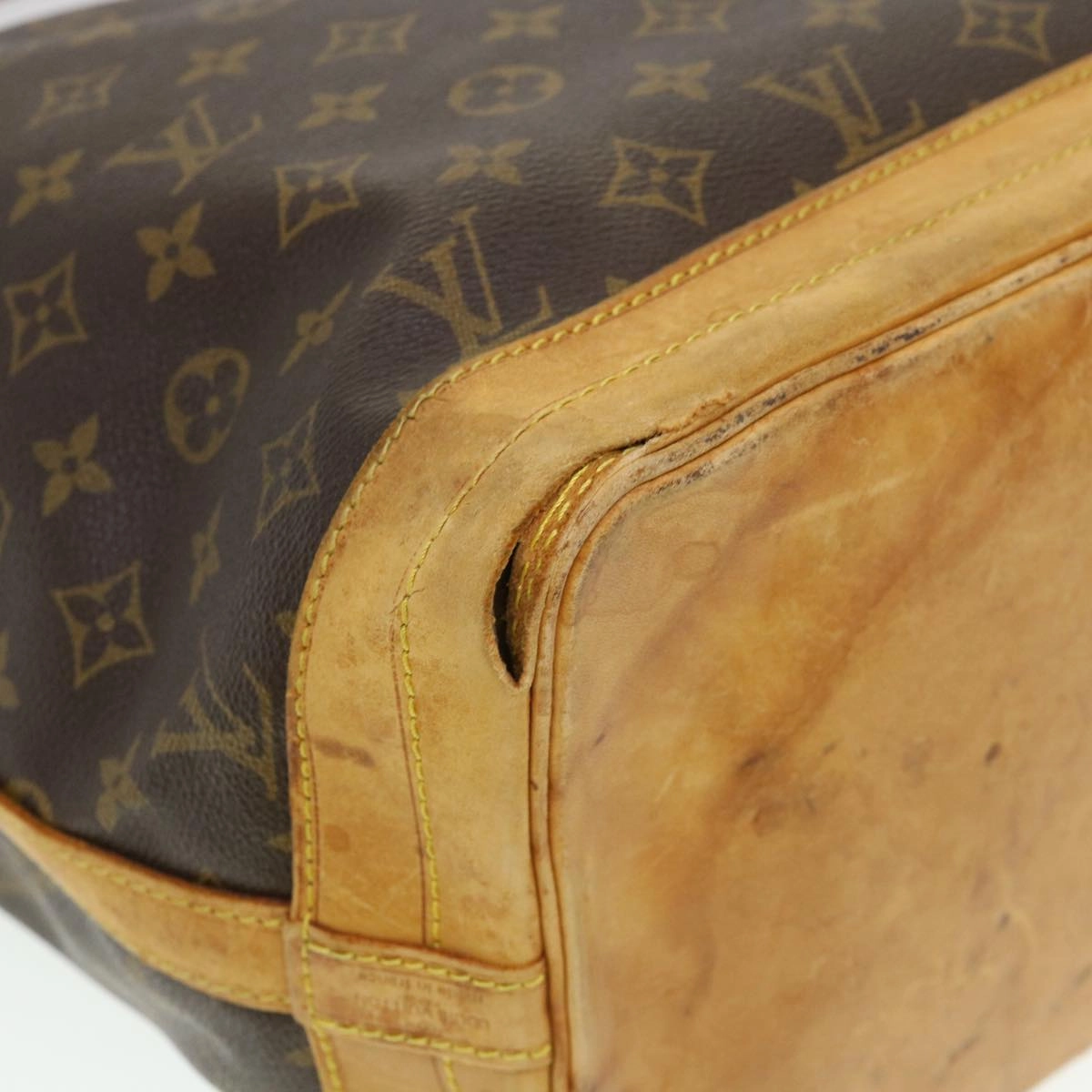 LOUIS VUITTON Monogram Noe Shoulder Bag M42224 LV 38967