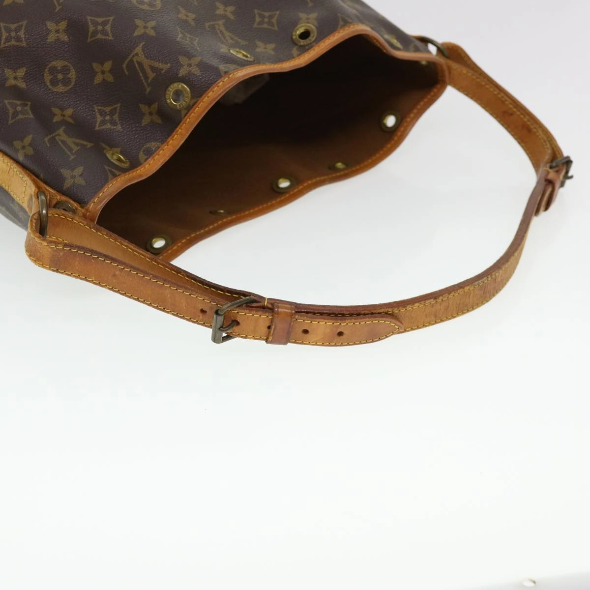 LOUIS VUITTON Monogram Noe Shoulder Bag M42224 LV 38967