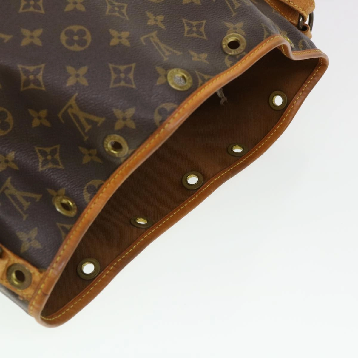LOUIS VUITTON Monogram Noe Shoulder Bag M42224 LV 38967