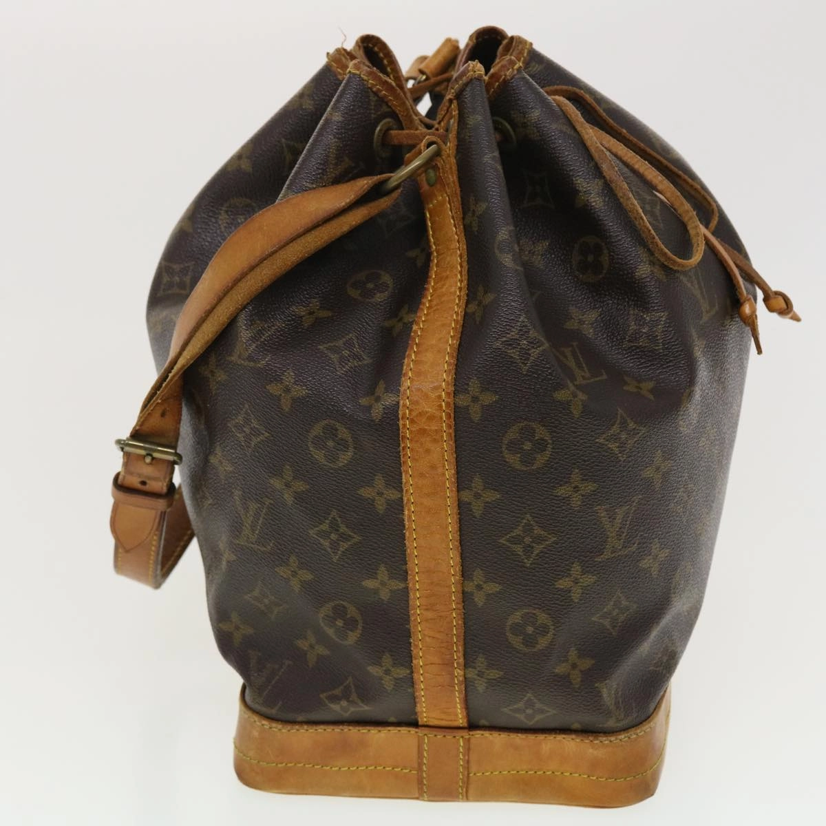 LOUIS VUITTON Monogram Noe Shoulder Bag M42224 LV bs4836