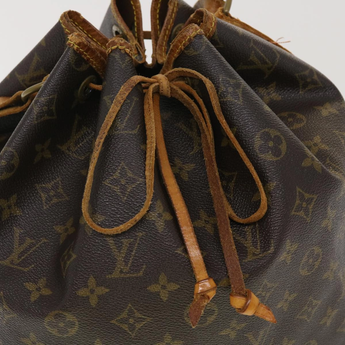 LOUIS VUITTON Monogram Noe Shoulder Bag M42224 LV bs4836