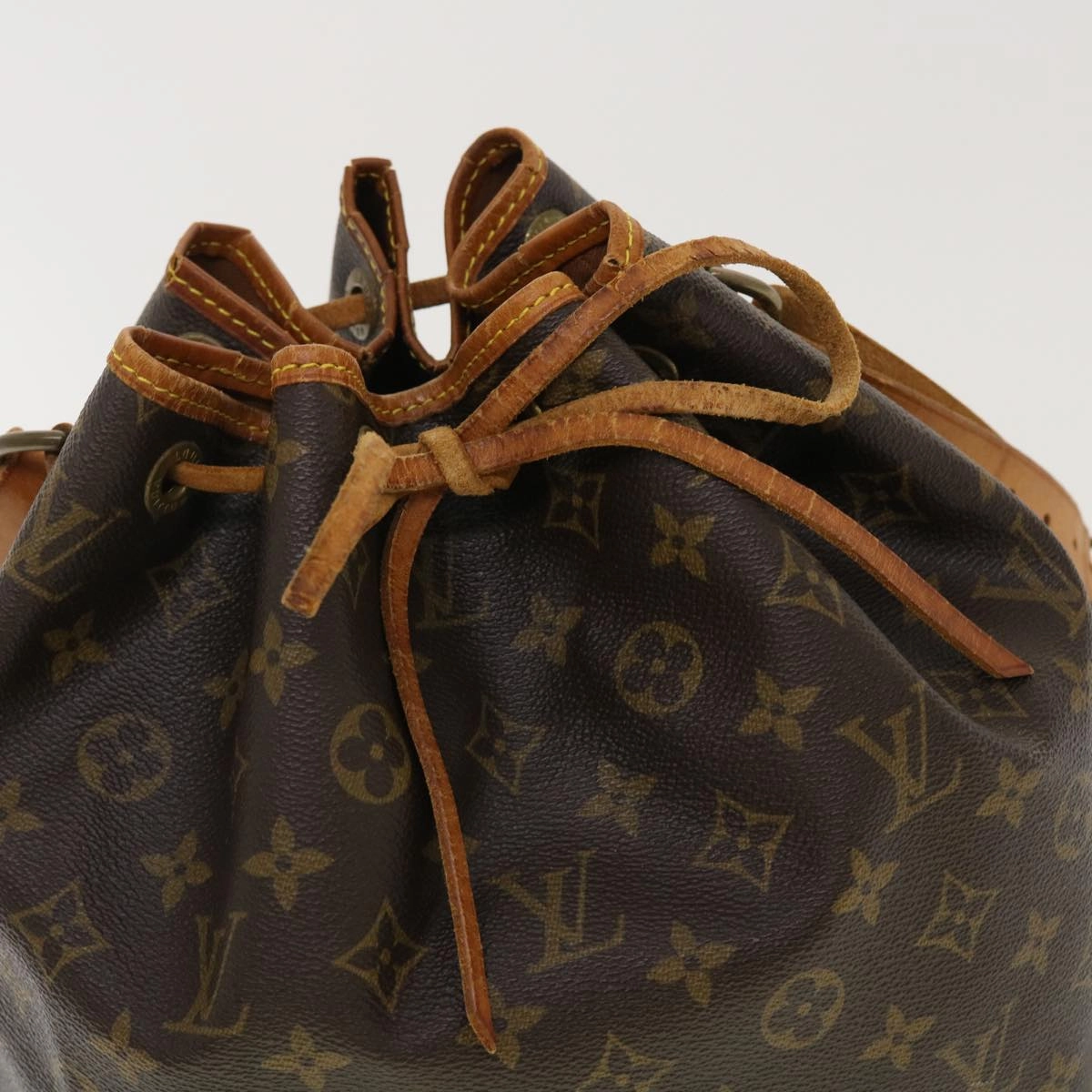 LOUIS VUITTON Monogram Petit Noe Shoulder Bag M42226 LV 40662