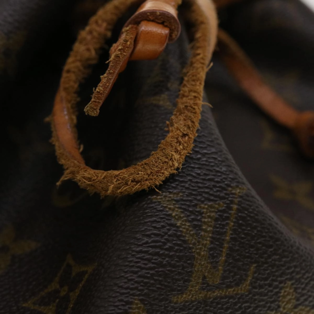 LOUIS VUITTON Monogram Petit Noe Shoulder Bag M42226 LV th3590