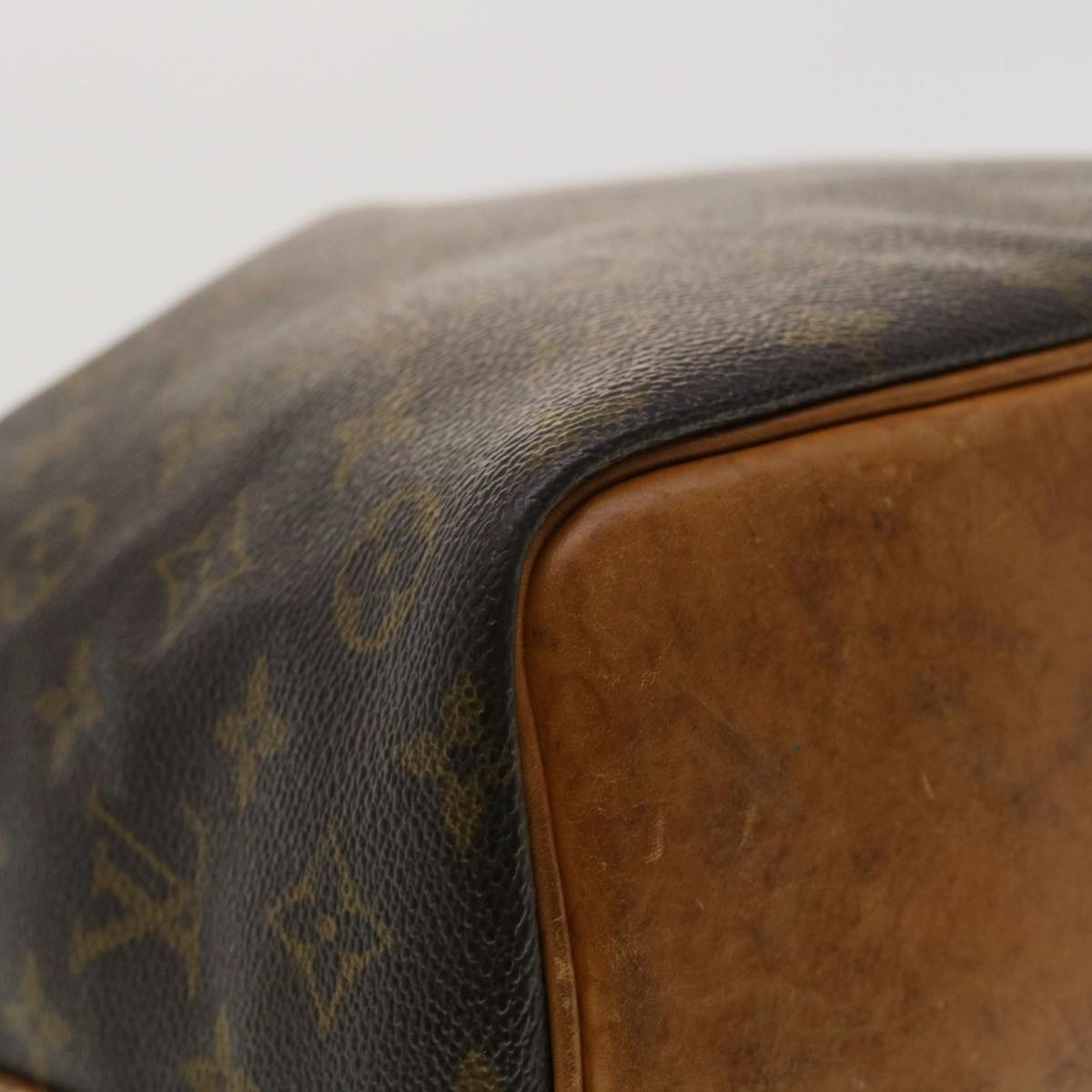 LOUIS VUITTON Monogram Petit Noe Shoulder Bag M42226 LV th3590