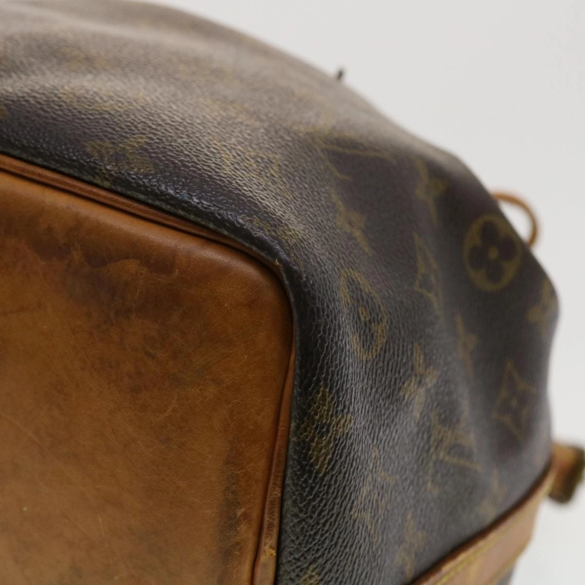 LOUIS VUITTON Monogram Petit Noe Shoulder Bag M42226 LV th3590