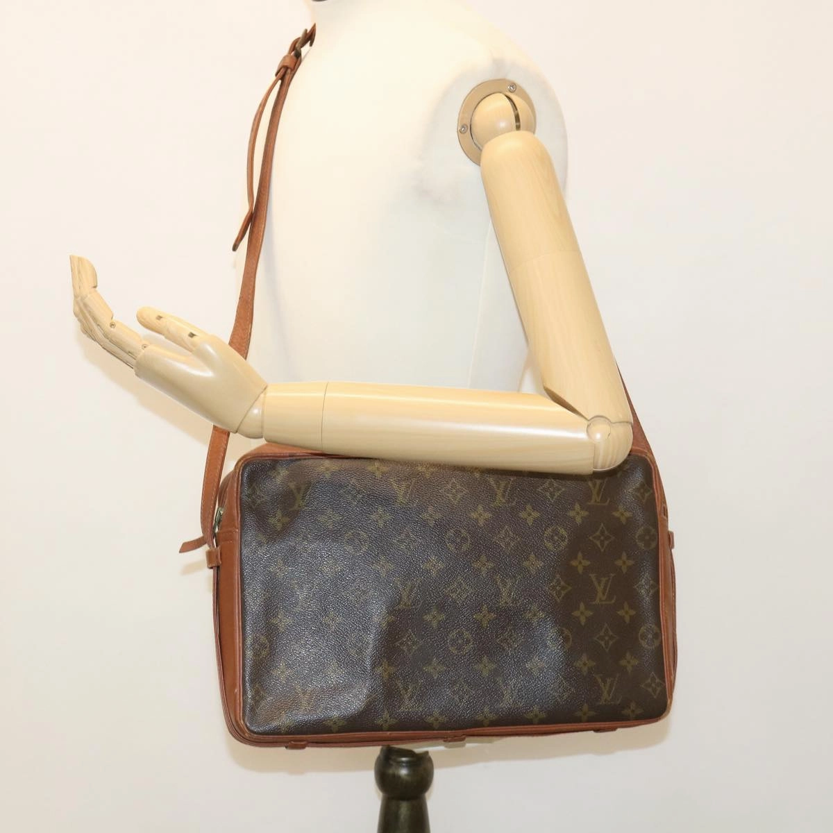 LOUIS VUITTON Monogram Sac Bandouliere Shoulder Bag M51364 39733