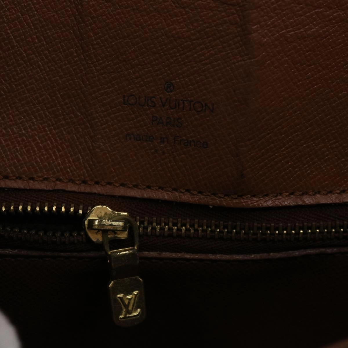LOUIS VUITTON Monogram Saint Cloud GM Shoulder Bag M51242 LV 40981