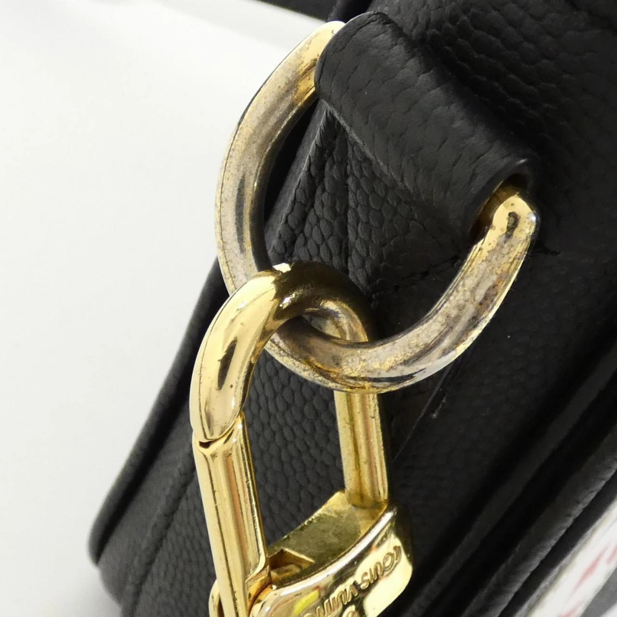 Louis Vuitton Monogram Shoulder Bag (Pre-Owned)