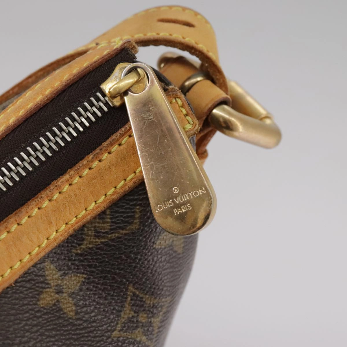LOUIS VUITTON Monogram Tolum GM Shoulder Bag M40075 LV 104442