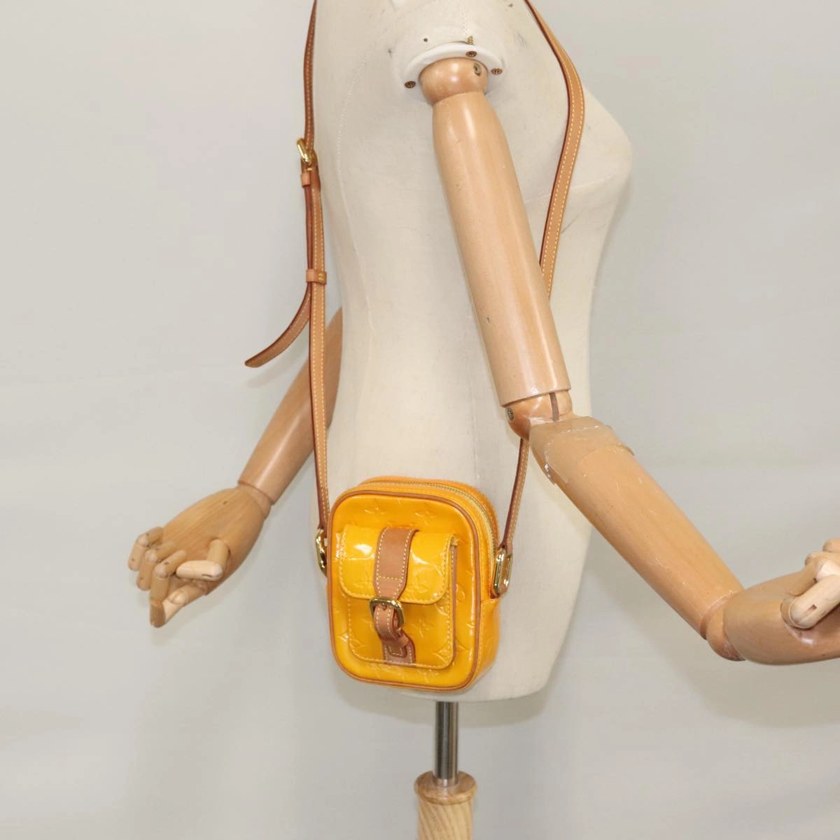 LOUIS VUITTON Monogram Vernis Christie PM Shoulder Bag Yellow M91110 105496