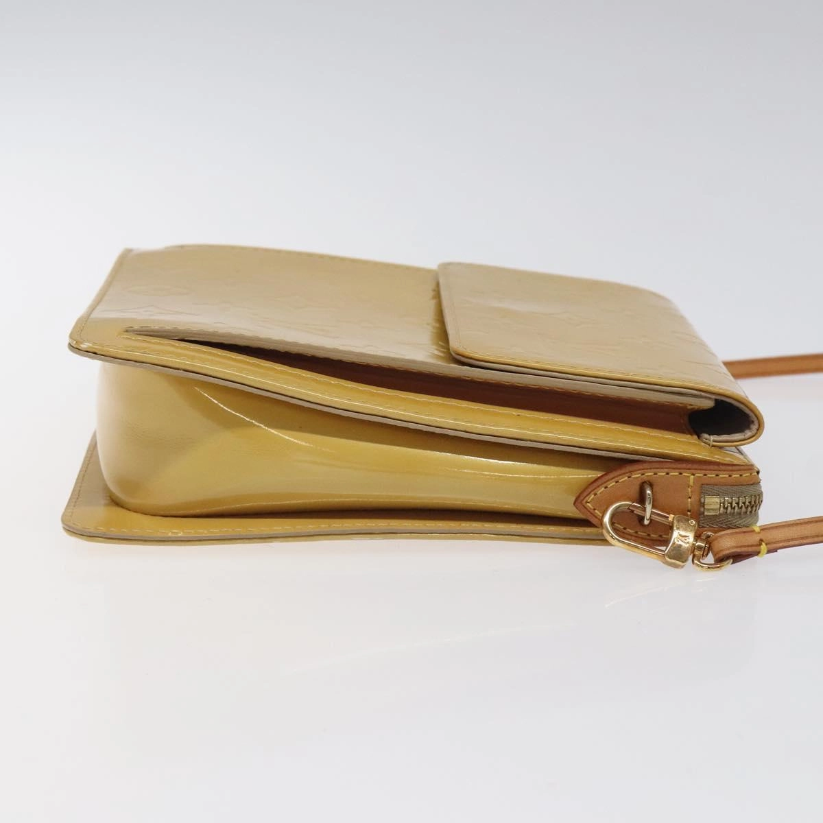Louis Vuitton Mott Patent Leather Shoulder Bag (Pre-Owned)