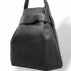 Louis Vuitton Noir Epi Leather Shoulder Bag (Pre-Owned)