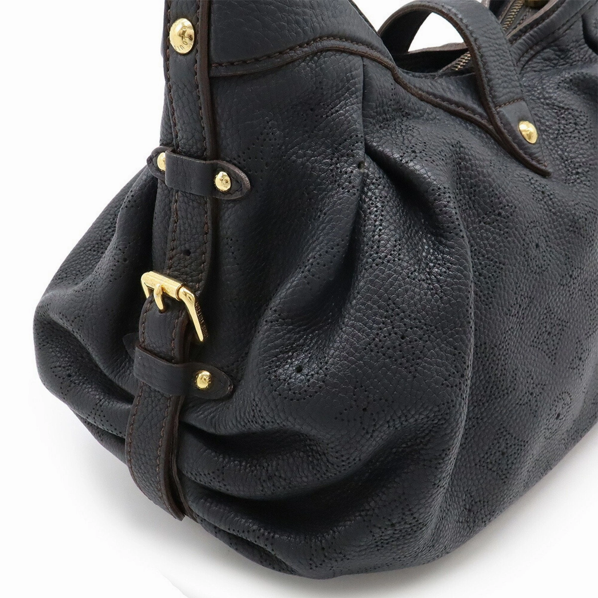 Louis Vuitton Noir Leather Shoulder Bag (Pre-Owned)
