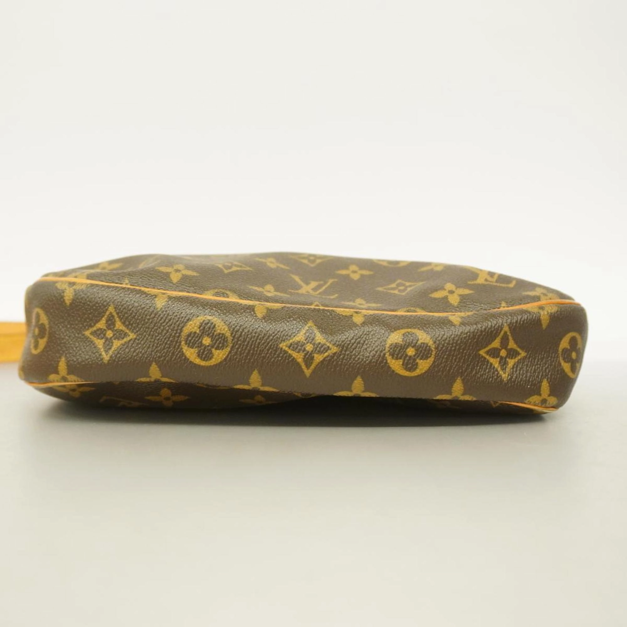 Louis Vuitton Odon  Canvas Shoulder Bag ()