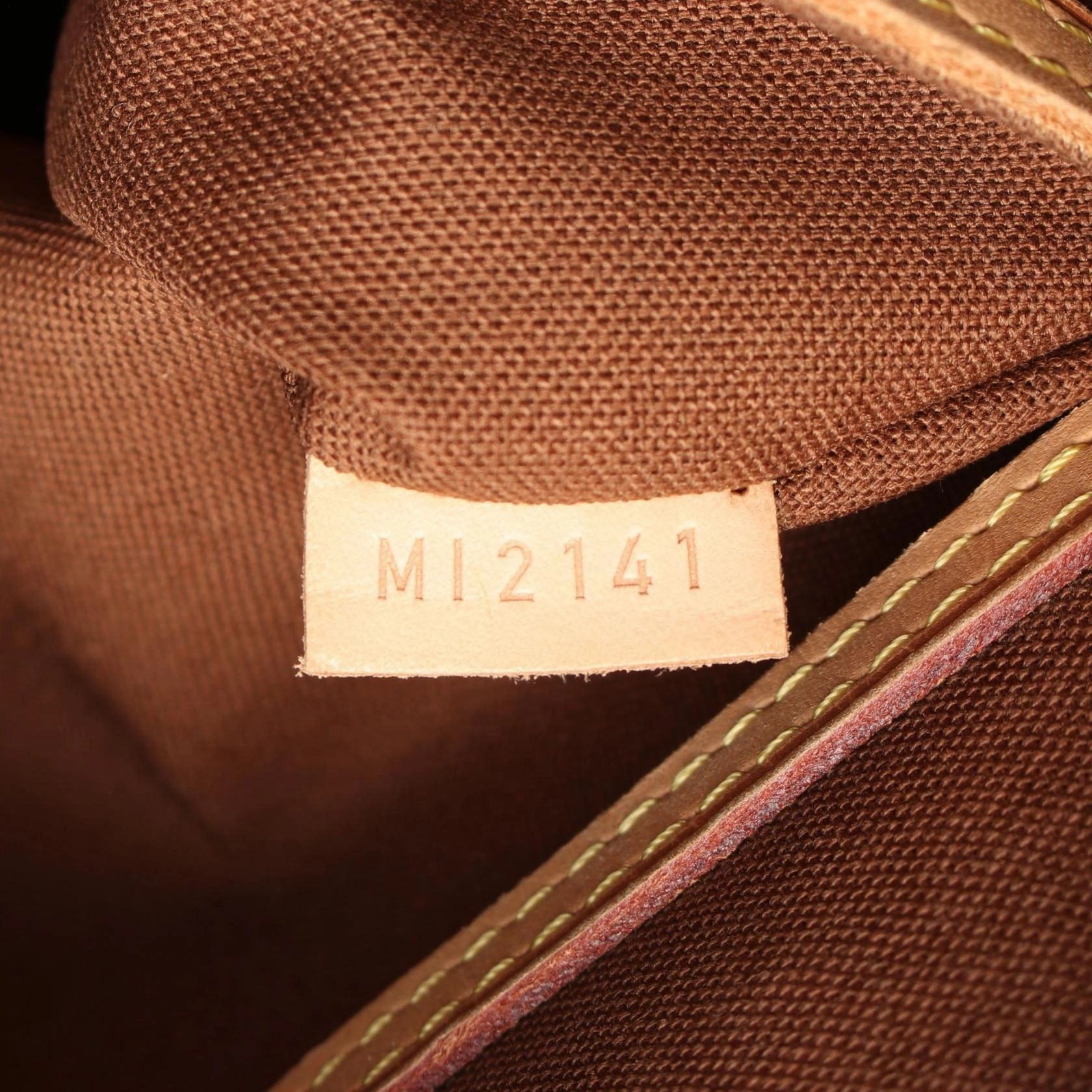 Louis Vuitton Palermo GM Shoulder Bag