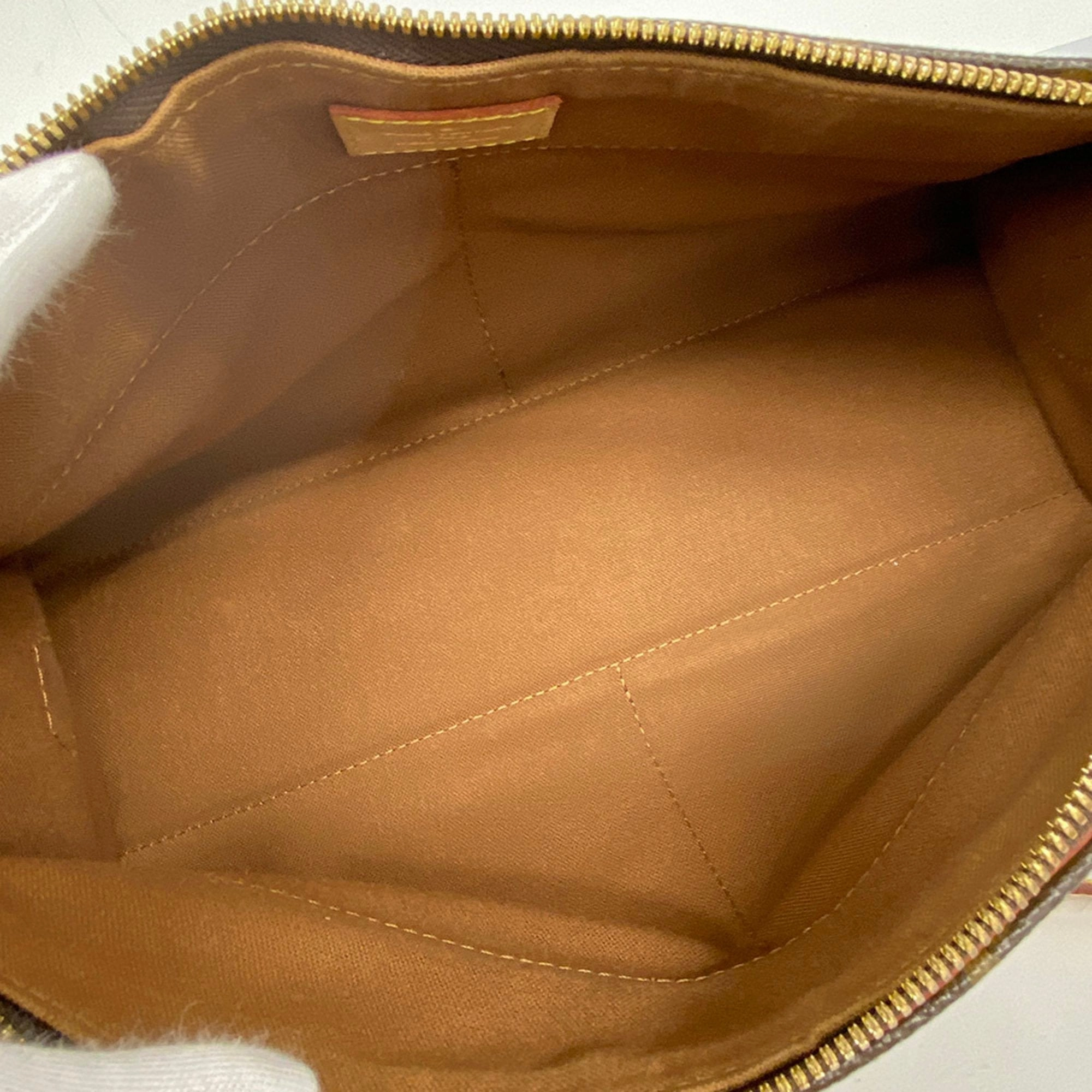 Louis Vuitton Popincourt  Canvas Shoulder Bag ()