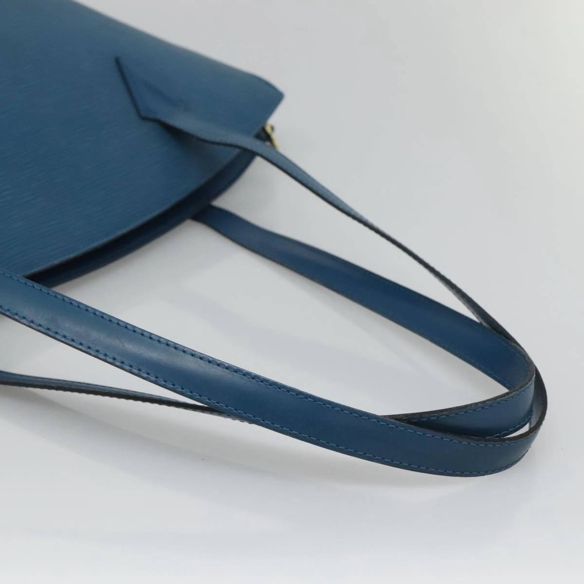 Louis Vuitton Saint Jacques Leather Shoulder Bag (Pre-Owned)