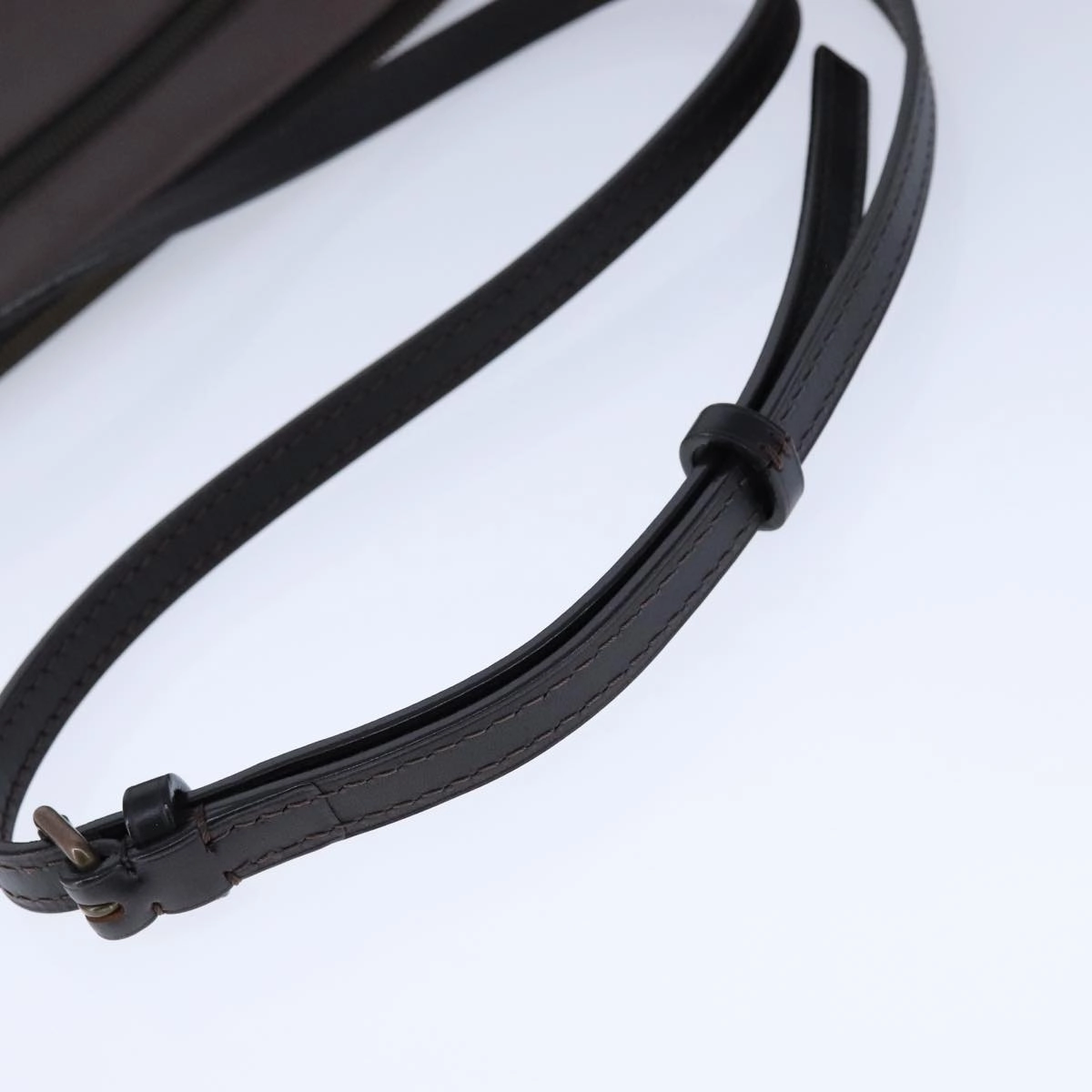 Louis Vuitton Shawnee Brown Leather Shoulder Bag