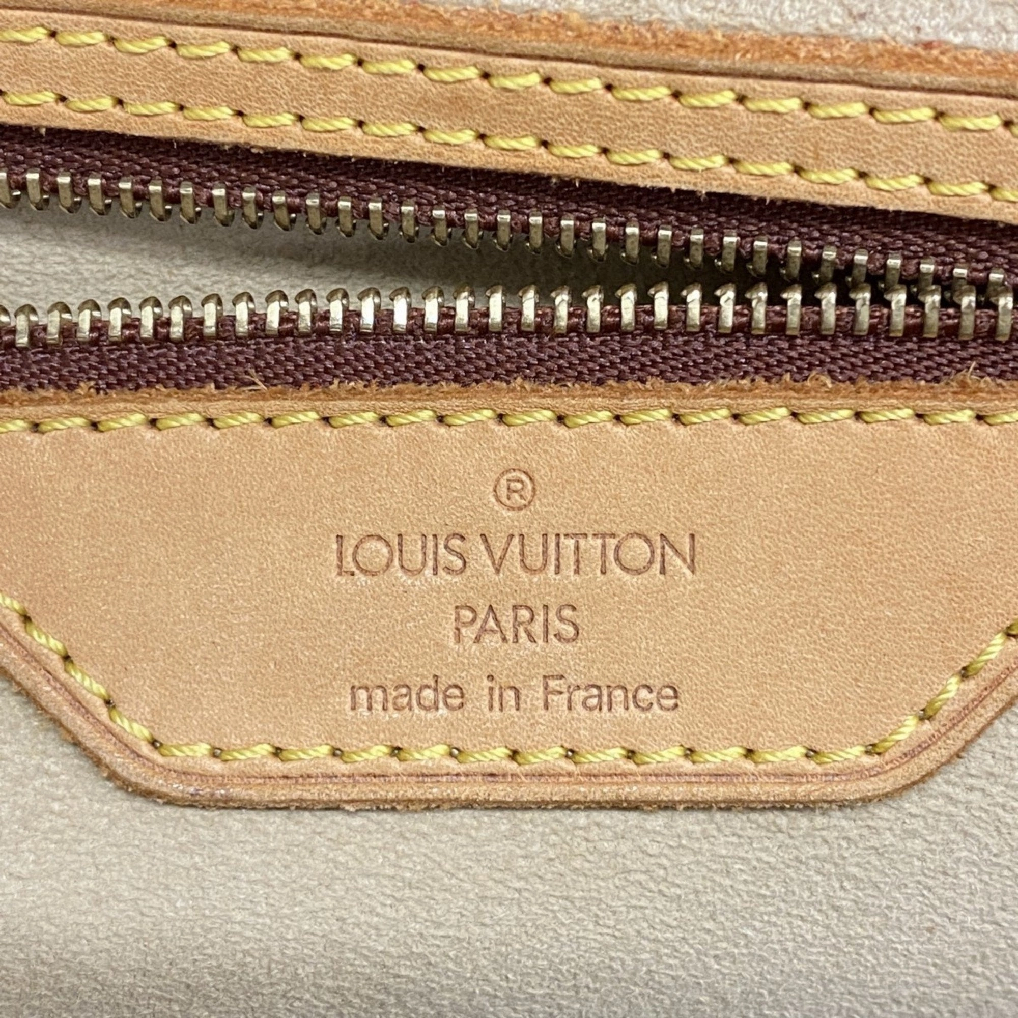 Louis Vuitton Shoulder Bag (Pre-Owned)