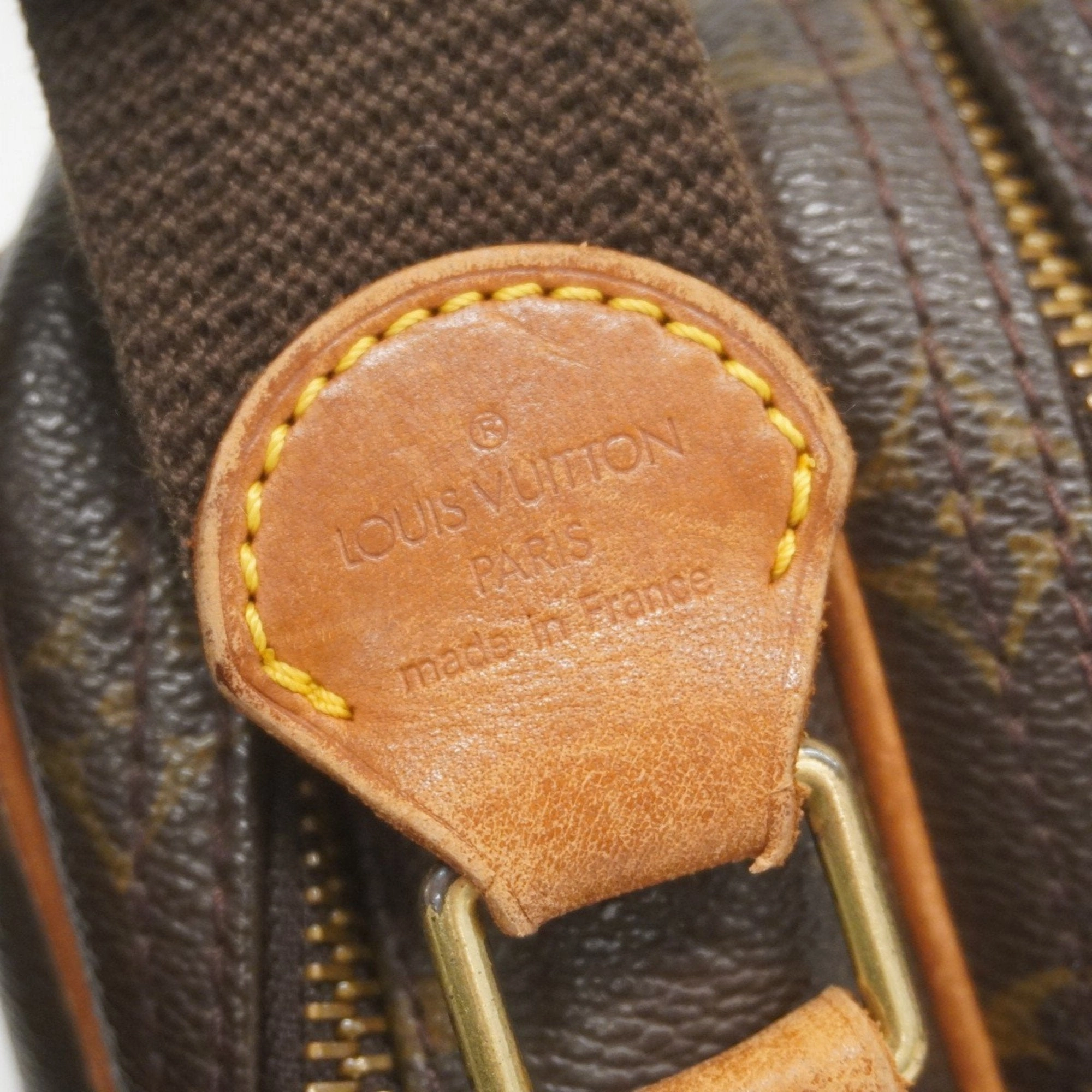 Louis Vuitton Shoulder Bag (Pre-Owned)