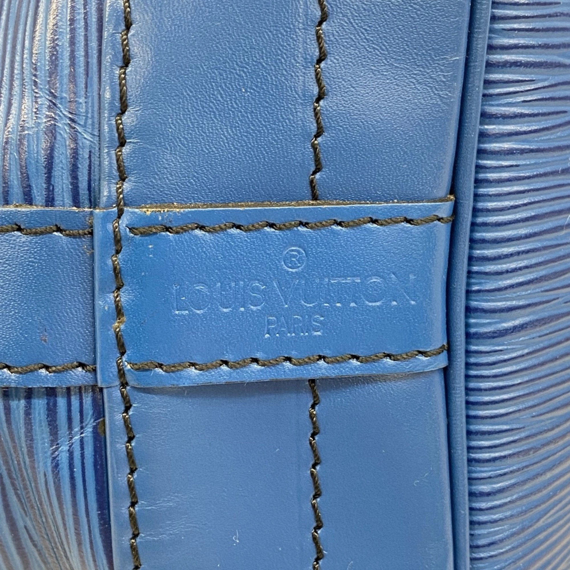 Louis Vuitton Shoulder Bag (Pre-Owned)