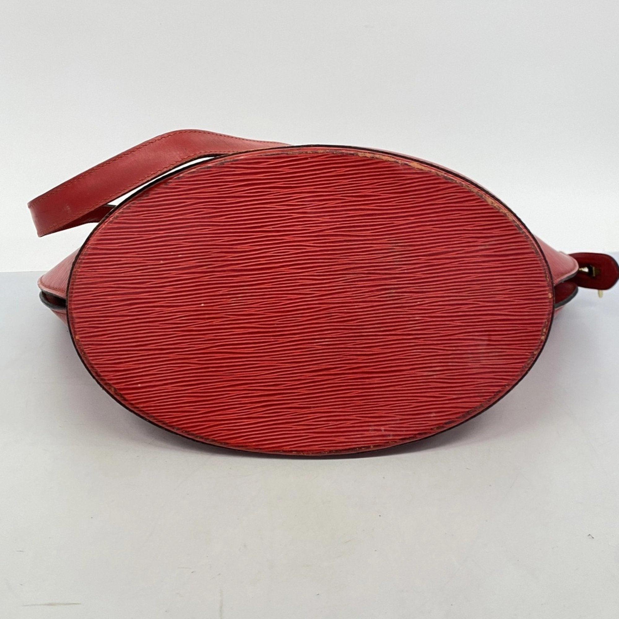 Louis Vuitton Shoulder Bag (Pre-Owned)