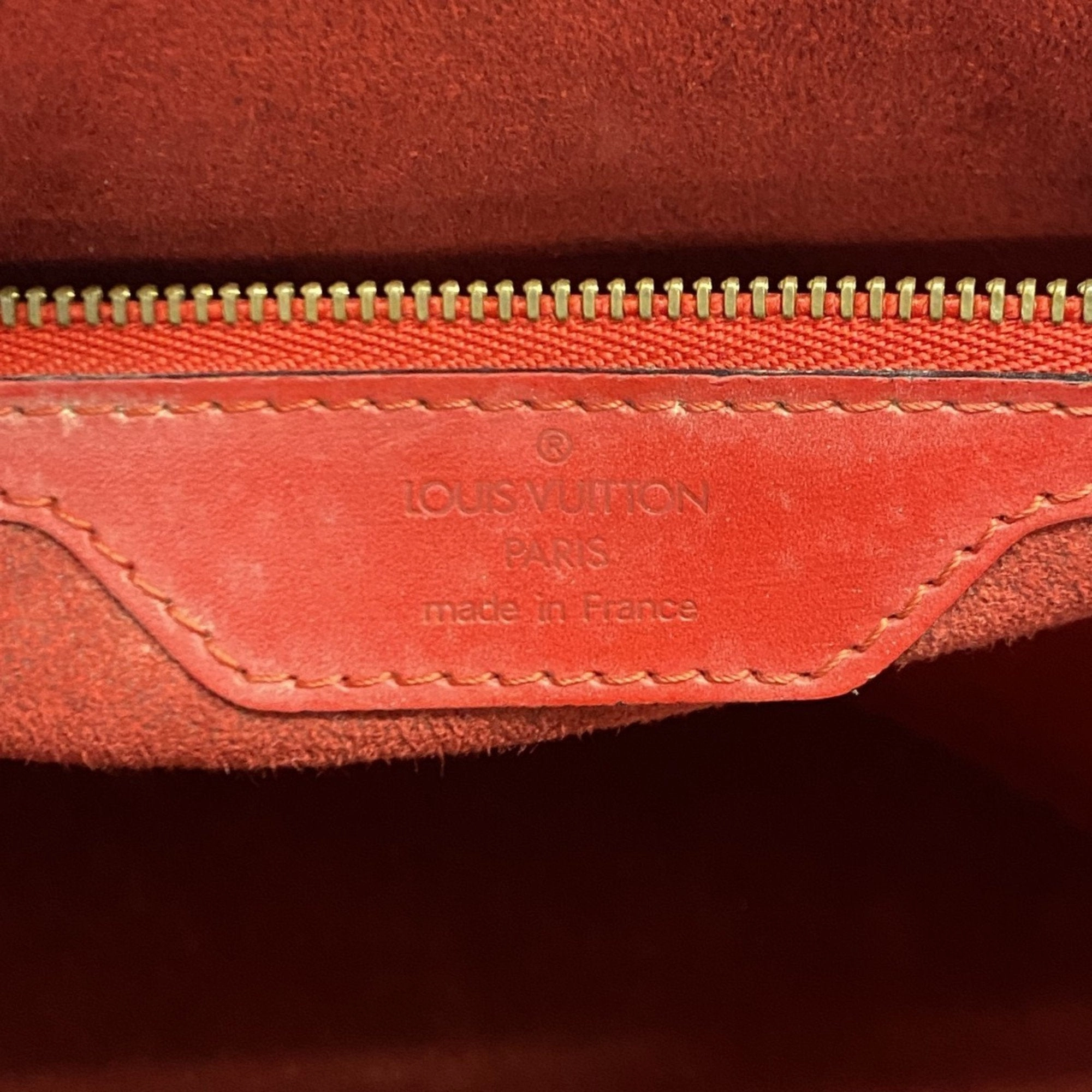 Louis Vuitton Shoulder Bag (Pre-Owned)