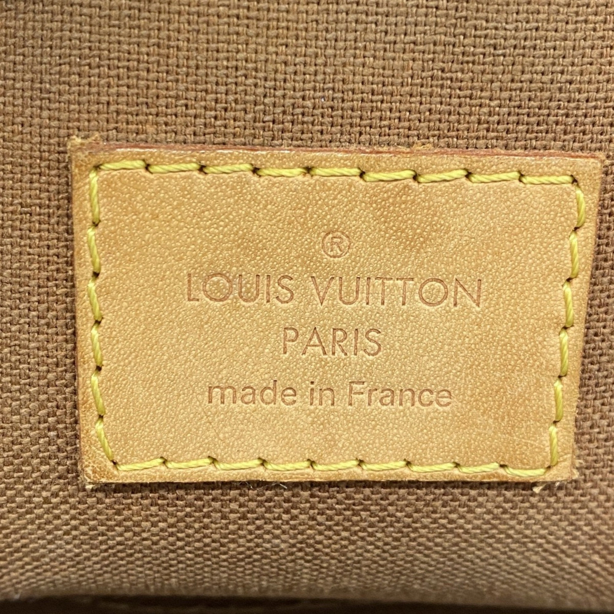 Louis Vuitton Shoulder Bag (Pre-Owned)