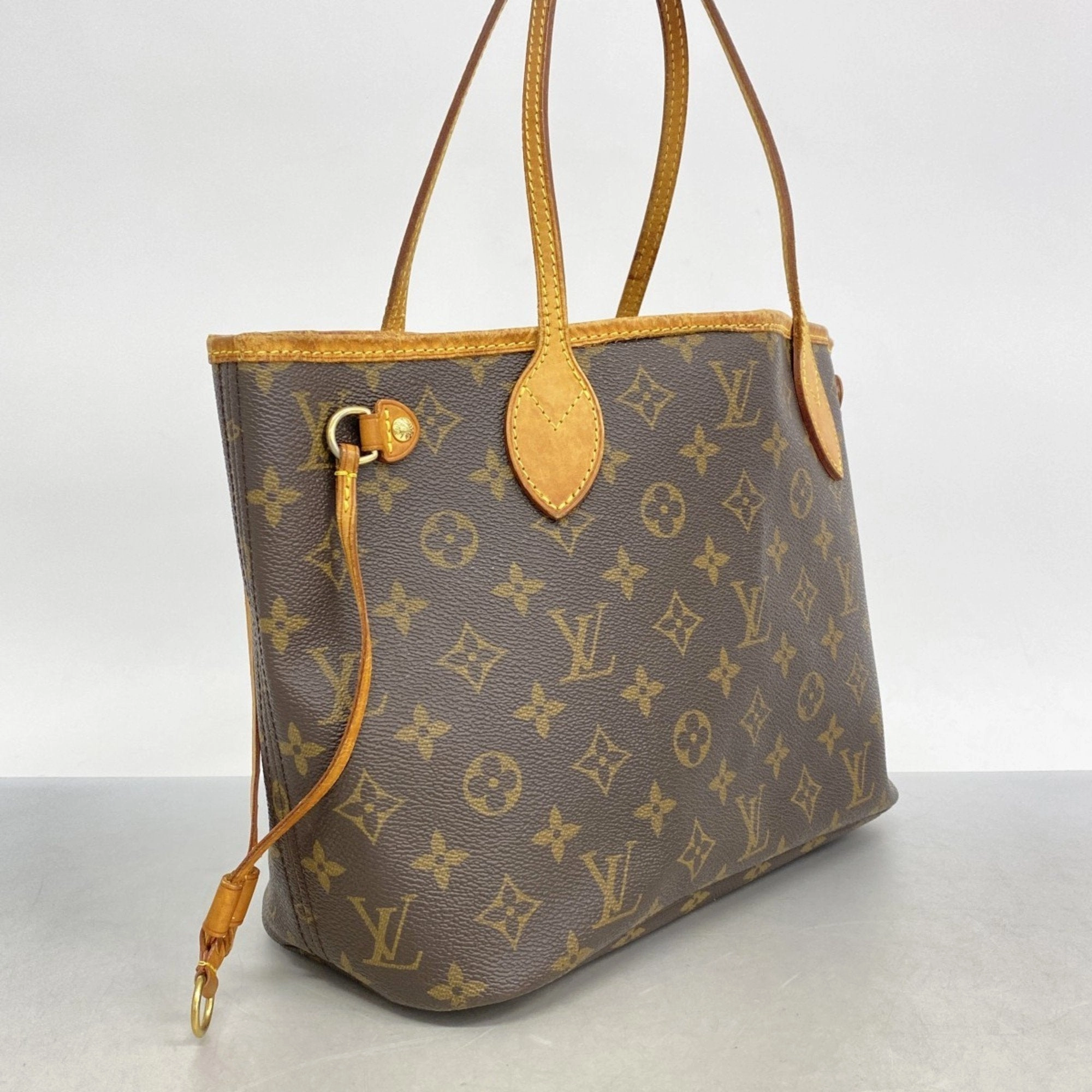 Louis Vuitton Tote Bag (Pre-Owned)