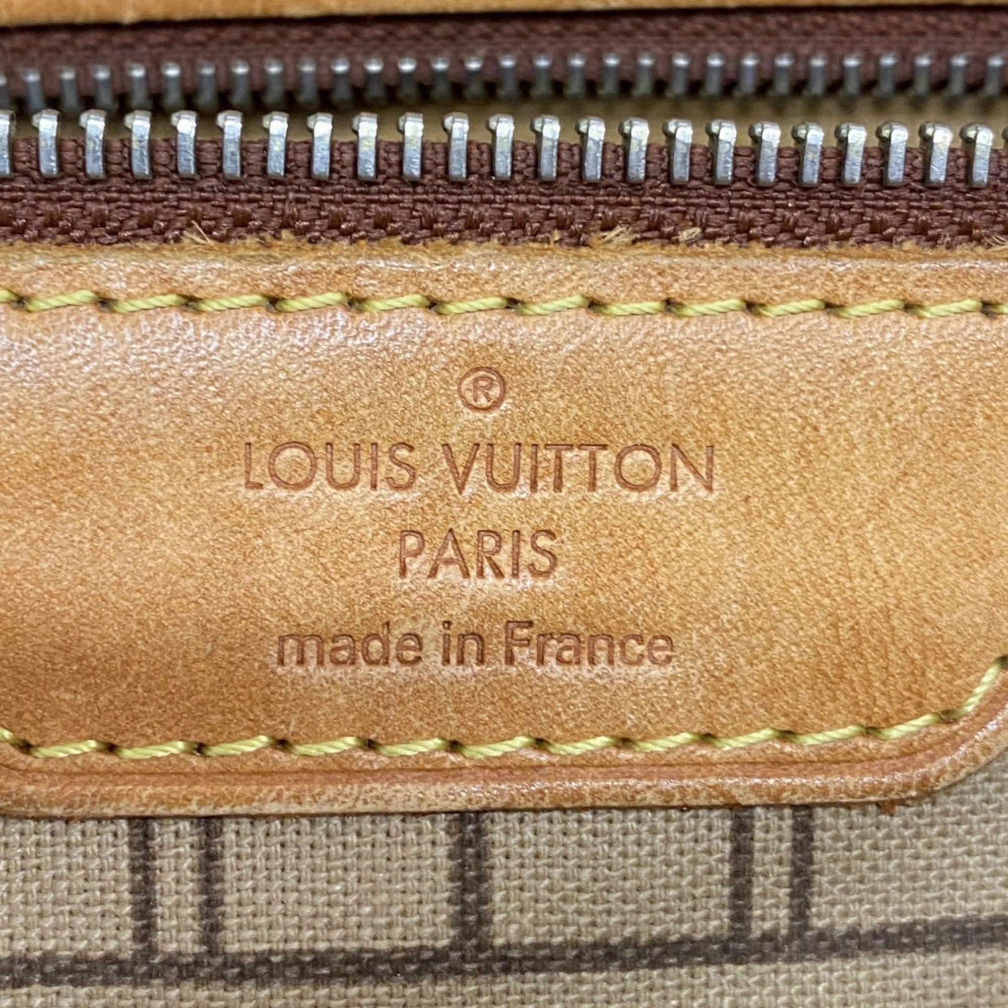 Louis Vuitton Tote Bag (Pre-Owned)