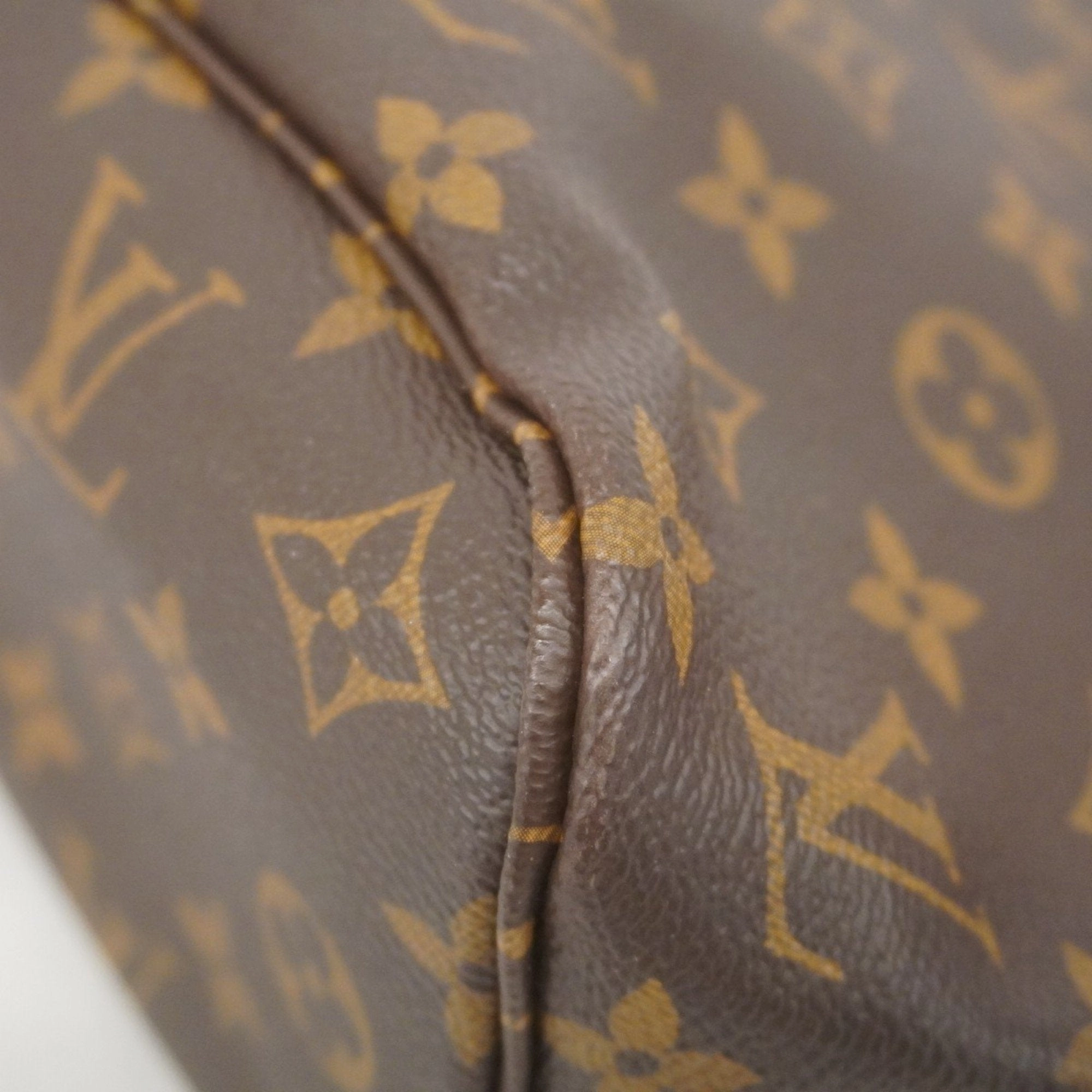 Louis Vuitton Tote Bag (Pre-Owned)