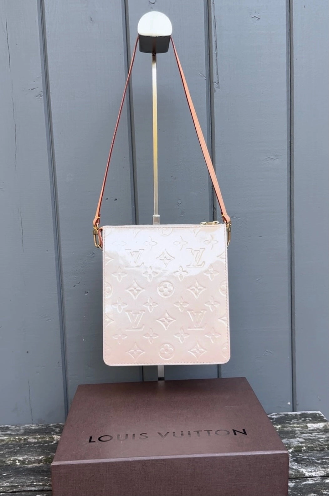 LOUIS VUITTON Vintage Mott Monogram Pink Vernis Shoulder Bag