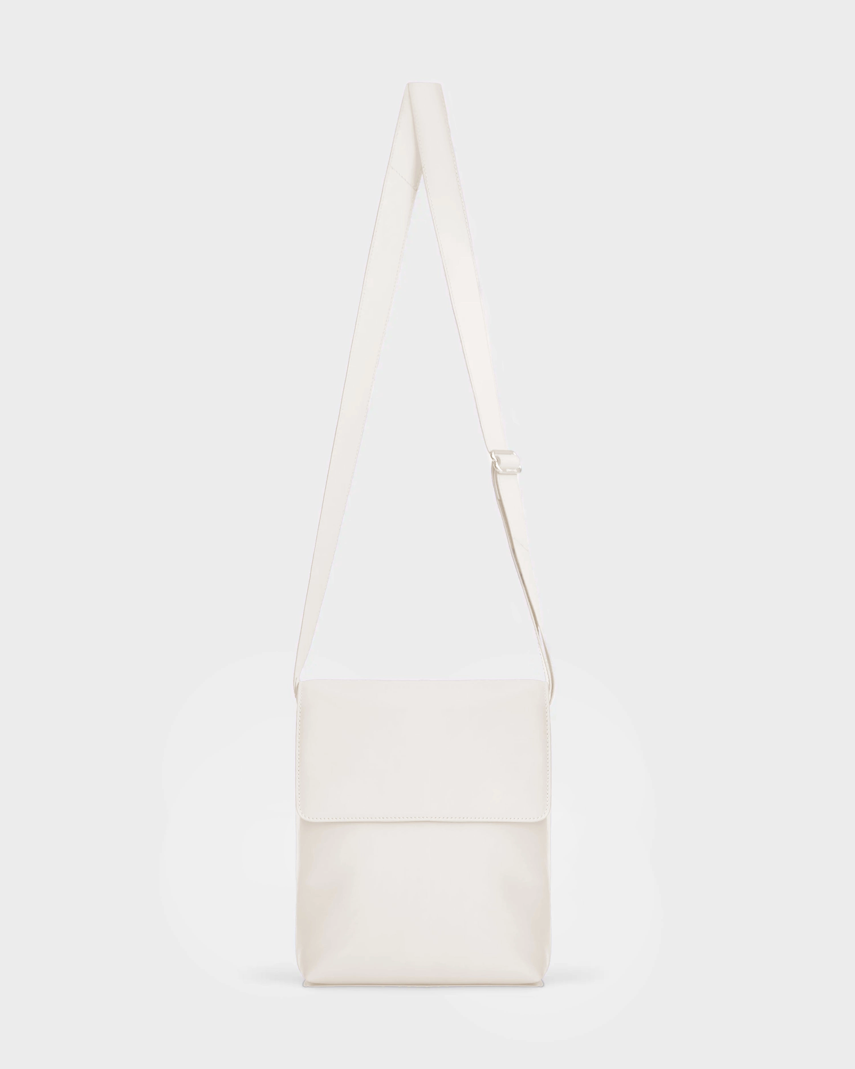 MADDY - 8319536 Eggshell