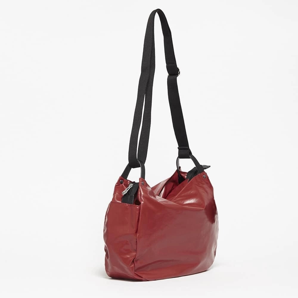 Mael Medium Crossbody Bag