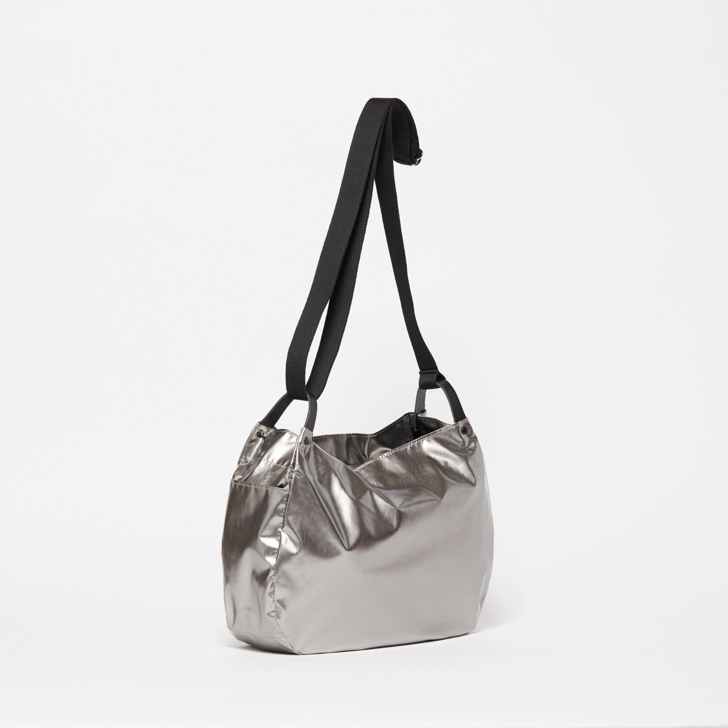 Mael Medium Crossbody Bag