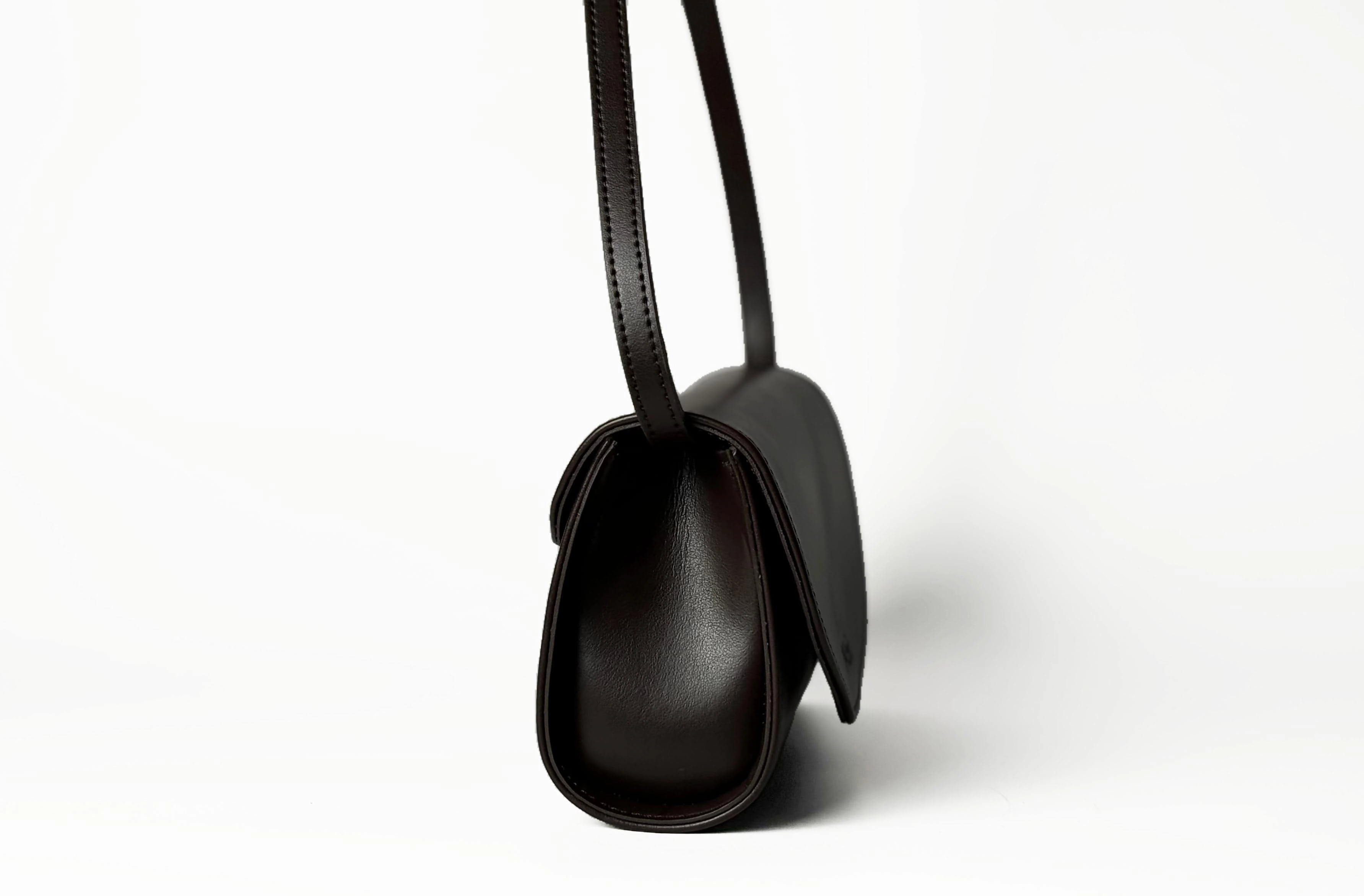 Marlee Apple Leather Vegan Crossbody Bag | Coco Beans