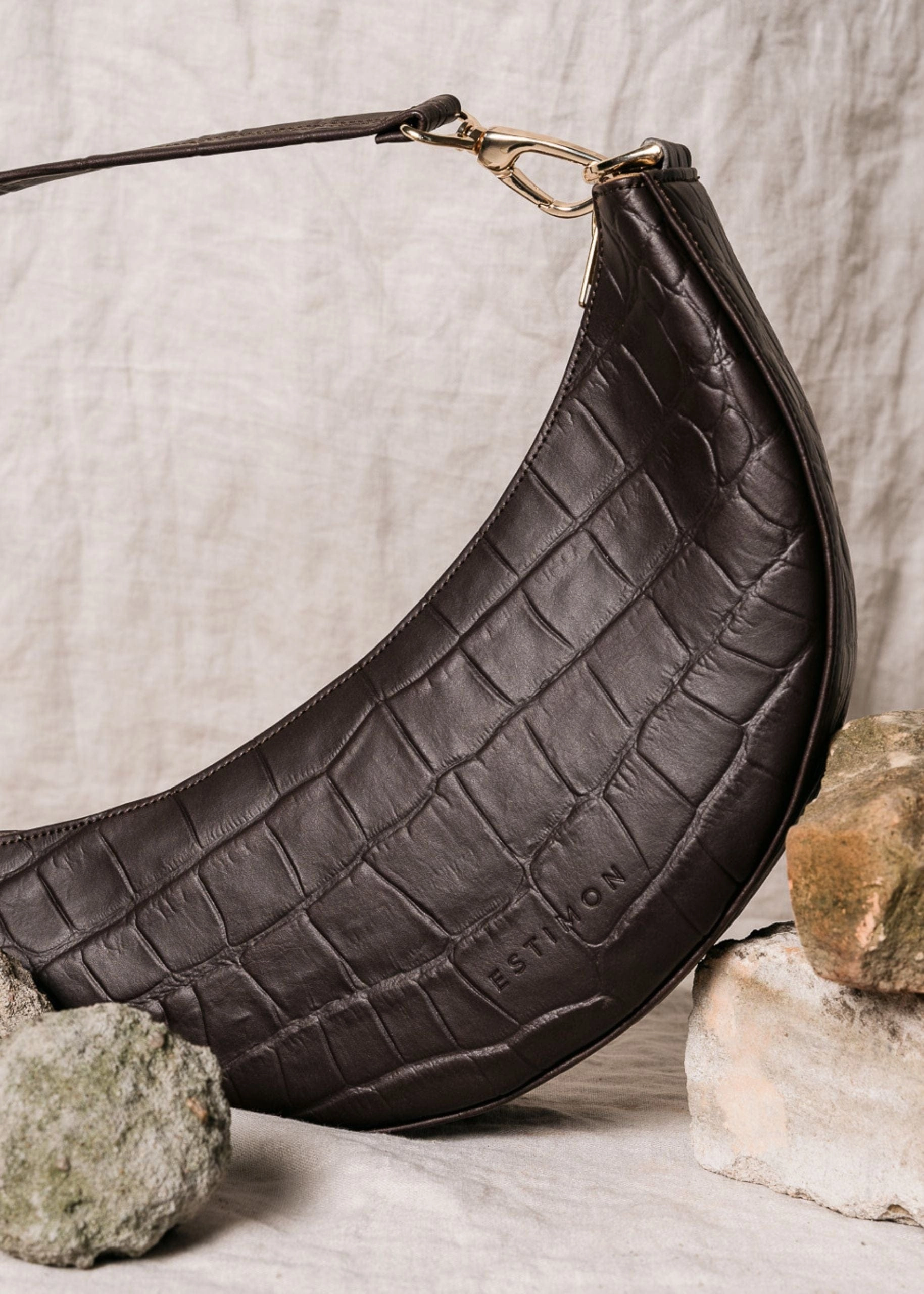 Mini Hobo Corn Leather Vegan Shoulder Bag | Croco Chocolate