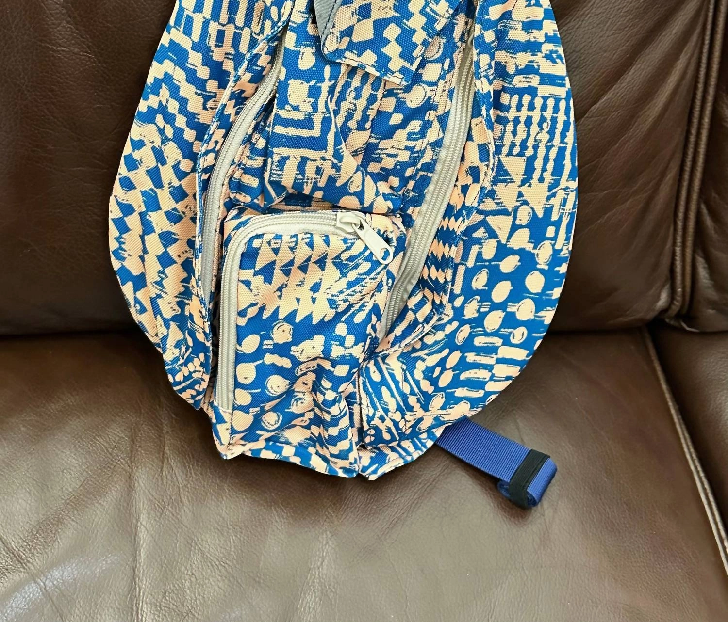 Mini Rope Sling Bag In Beach Motif