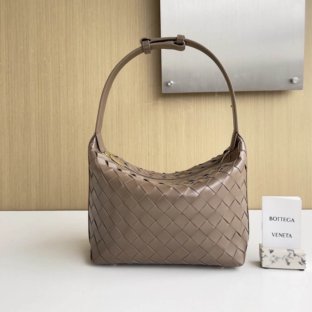 Mini Wallace Intrecciato Leather Pinecone Leather Shoulder Bag for Women