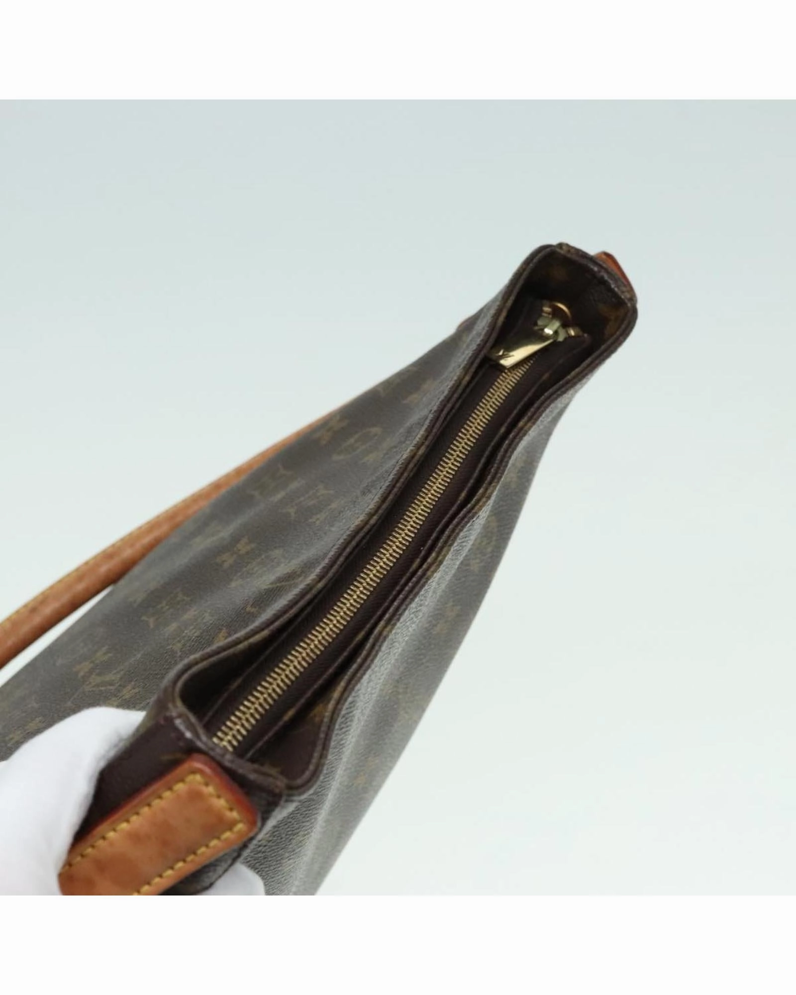 Monogram Looping GM Shoulder Bag