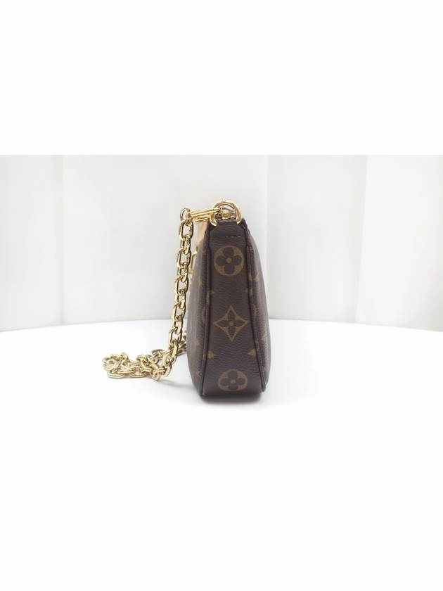 Monogram Pochette Accessua Chain Shoulder Bag M82766